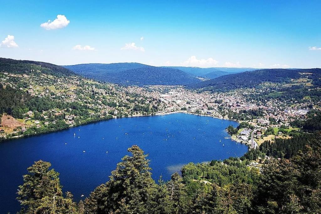 Chez Vivi: Tranquil 3-star With Terrace And Free Wi-fi Holiday home