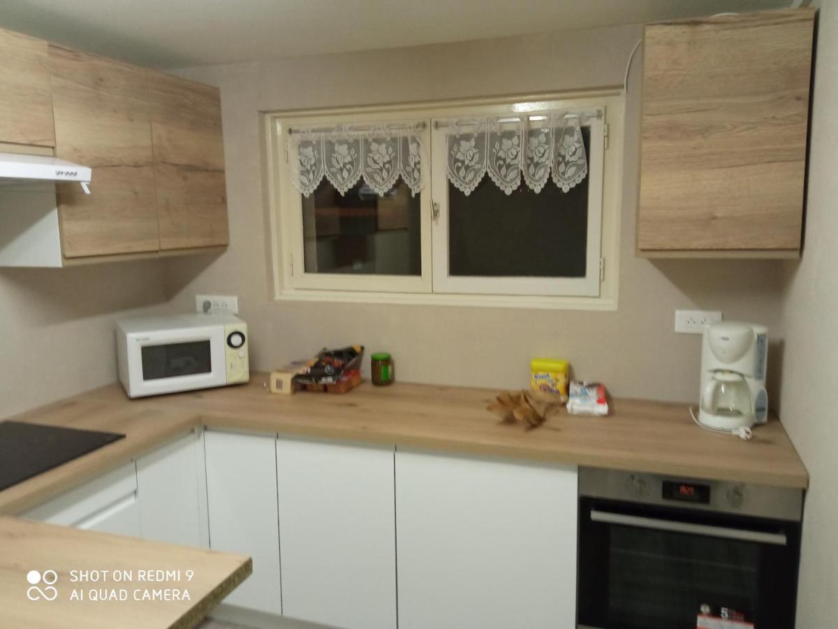 Chez Vivi: Tranquil 3-star With Terrace And Free Wi-fi * Gerardmer